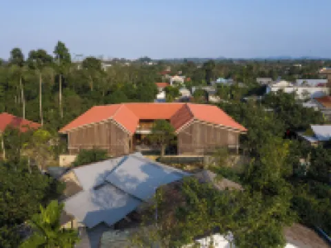 HACHI HOMESTAY & SPA Hotels in Thuy Bieu