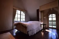 Uncle Jo Rustic Hotels in 