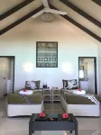 Muri Shores Hotels near Titikaveka Beach