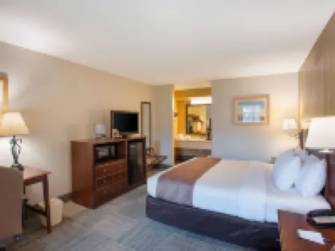 Quality Inn Easton Hotels in Easton