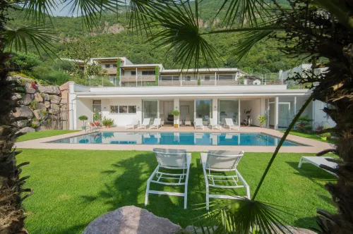 Hidalgo Suites - 4-Star