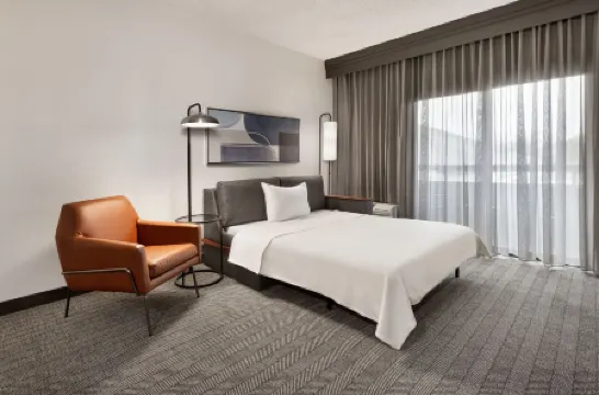 孟菲斯機場萬怡酒店