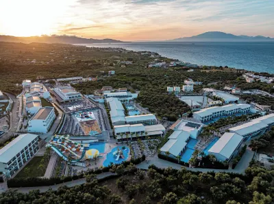 Caretta Paradise Resort & WaterPark