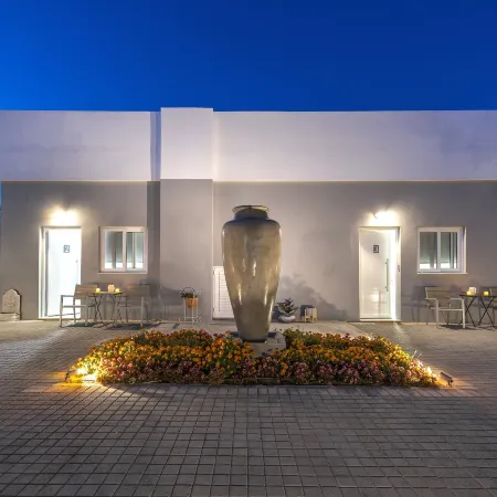 Comfort Stay Airport Studios - Free Shuttle from the Athens Airport