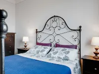 Amazing Holiday Home Near Pet Friendly Beach Hotels in Carrara