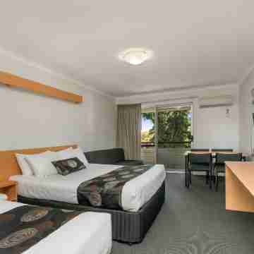 Flag Motor Lodge Rooms