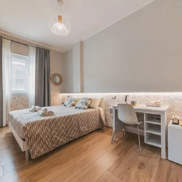 Apulia Rooms Bari Отели рядом с достопримечательностью «Port of Bari»