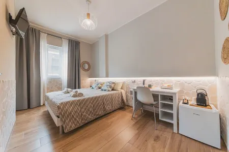 Apulia Rooms Bari Отели рядом с достопримечательностью «Pane e Pomodoro Beach»