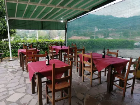 Residence la Mezzaluna Отели в г. Барга