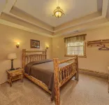 Sojourner's Lodge & Log Cabin Suites Hotel di 