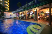 Orchid Inn Resort - Kolam Renang