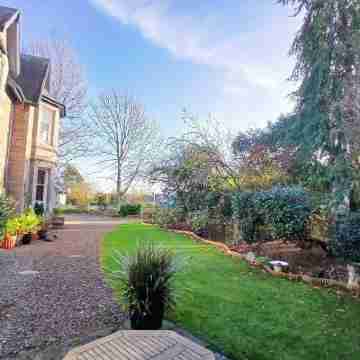 Trafford Bank Guest House Hotel Exterior