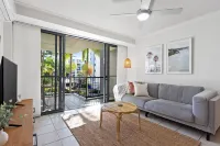 Seaforth Resort Hotels near Alex Forest Conservation Park