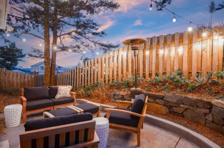 Hot Tub 1 Block to BeachTown Chefs Kitchen Villa Manzanita by AvantStay