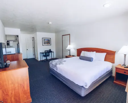Austin's Chuckwagon Lodge Hotels in Torrey