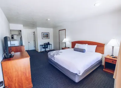 Austin's Chuckwagon Lodge Hotels in Torrey