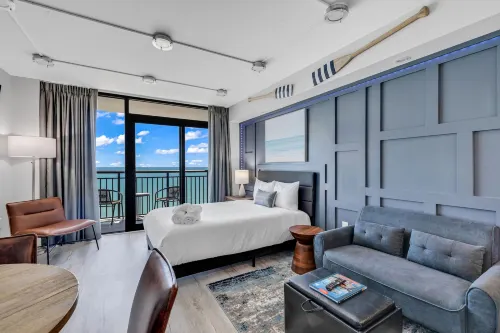 Breakers Tower 1Br Oceanfront Condo -  Ferienwohnungen
