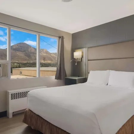 Canadas Best Value Inn & Suites Kamloops