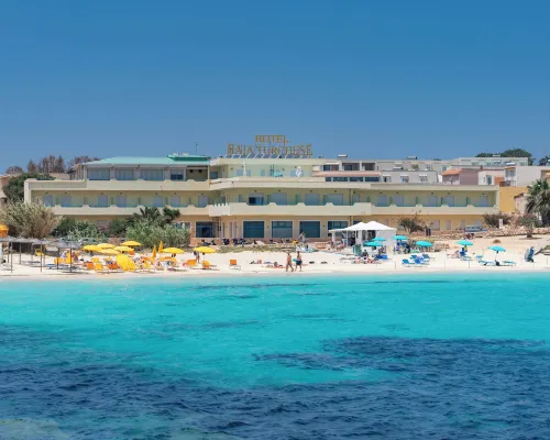 HOTEL BAIA TURCHESE 鄰近兔子海灘（Rabbit Beach）的酒店