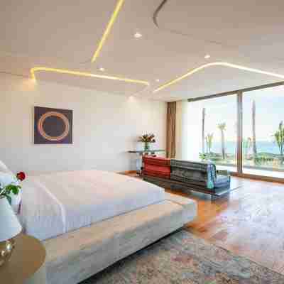 Le Bleu Resort Rooms