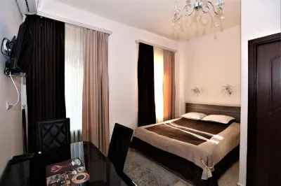 Comfort House Hotel Hotel in zona Università Statale di Yerevan