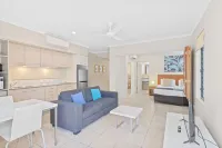 Sea Point on Trinity Beach