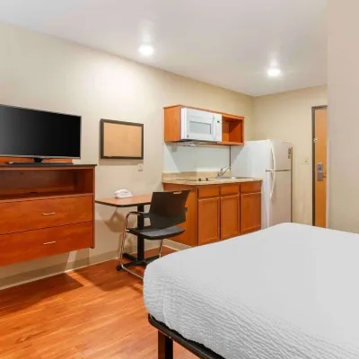 Extended Stay America Select Suites - Kansas City - Stadium Hotels in der Nähe von Kauffman Stadium