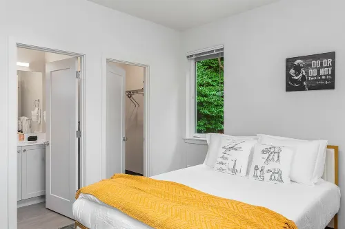 Yoda's Swamp Suite - Homestay