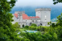 Torre de Tebra Hotels near Pozas de Mougás