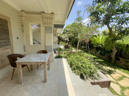 Honeymoon Guesthouse