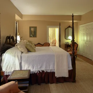 Choctaw Hall Bed & Breakfast