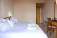Parnon Hotel - balkon