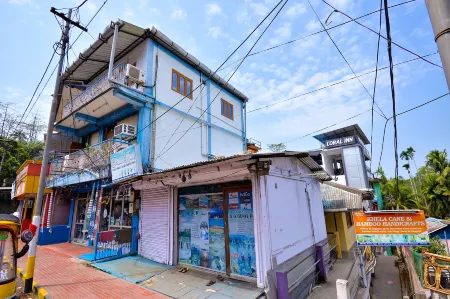 Hotel Coral Inn -Hci