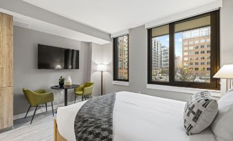 Coda on Half, a Placemakr Experience - Navy Yard