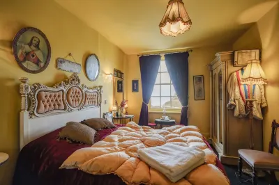 La Rosa Hotel Hotels near Caedmon College Whitby