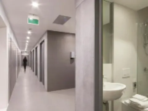 เบดแอนด์บอร์ดิ้ง - โฮสเทล โรงแรมในนาโปลี