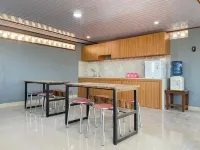 d'WF Hotel