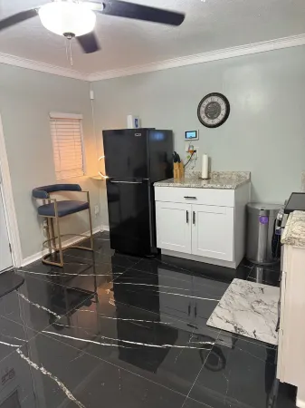 The Sunshine Quiet Studio Отели в г. Дувал