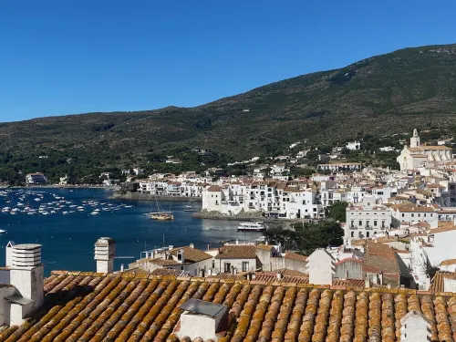 Designer house with parking and panoramic views