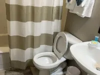 Great Water Front 2 Story Townhouse With Boat Slip available at additional cost Hoteles en Duck Key