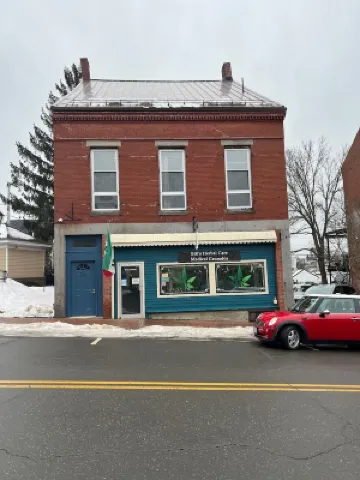 Top floor loft apartment in downtown Bath Hotels near Seguin Island and Lighthouse