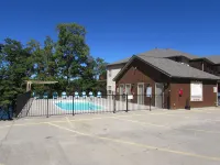 Private Deck and Full Dock Access - Serene Lakefront Oasis Hotels in Ridgedale