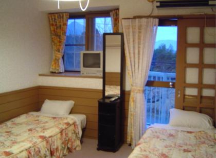 ペンションあかね雲