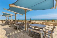 Gulf-Front Condo with Stunning Views and Luxury Amenities - Exquisite Retreat