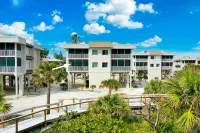 Breathtaking Gulf Views and Exclusive Comfort - Idyllic Coastal Retreat