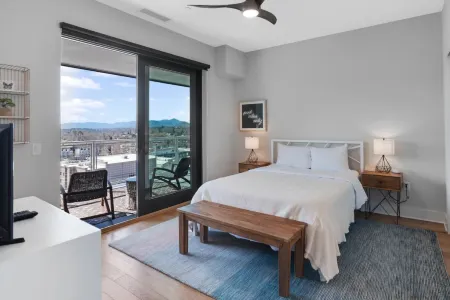 Contemporary Design and Outdoor Space - Stunning Mountain Haven