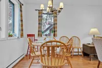 Golf Course Views and Quechee Club Access - Stunning Retreat