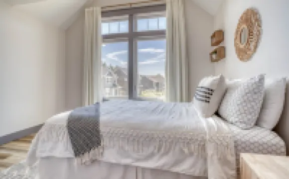 Dory's Coastal Paradise