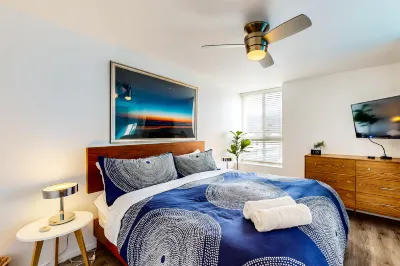 Contemporary Condo | Mountain Views & Balcony | 1 Block to Beach Hotels near Albertsons