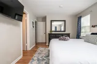 Balcony and Fast Wifi for Relaxation - Charming Cozy Escape Hotel di Saint Andrews